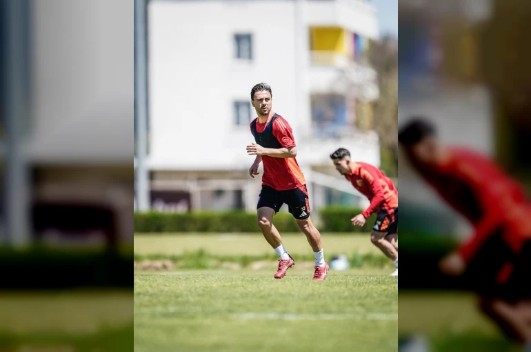 Kayserispor’dan ayrılan Furkan Soyalp: "Bu formayı taşıdığım her gün benim için büyük bir gurur ve unutulmaz bir tecrübe olarak kalacak" 
