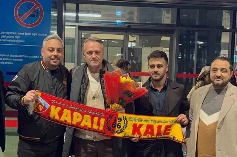 Kayserispor’un yeni teknik direktörü Erling Moe kente geldi