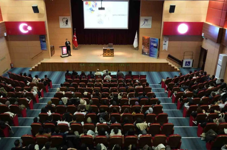 KBÜ’de diş hekimliği öğrencileri sempozyumda buluştu 