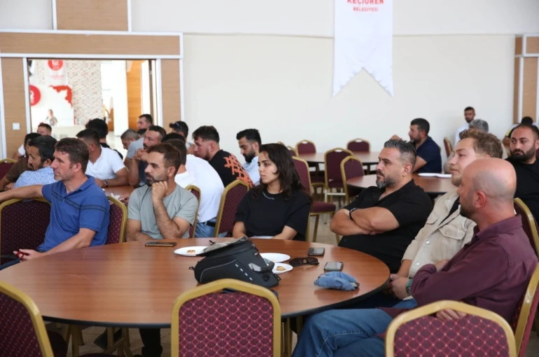 Keçiören’de kaliteli hizmet için ’motivasyon ve etkili iletişim’ semineri 
