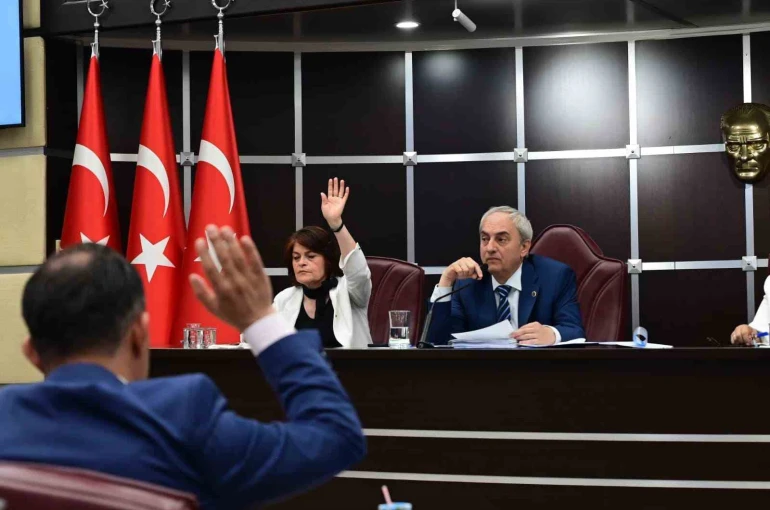 Kepez’in Mayıs gündeminde 2025’in bütçe başarısı konuşuldu 