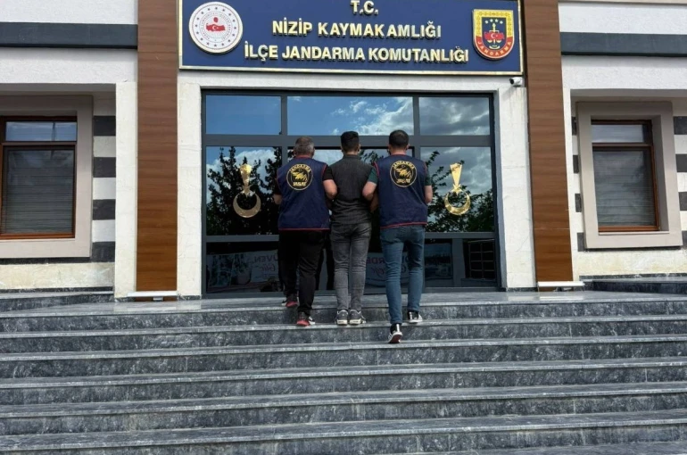 Kesinleşmiş 12 yıl cezayla aranan şahıs yakalandı 