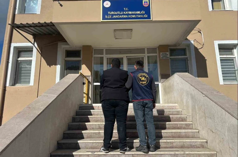 Kesinleşmiş 43 yıl 8 ay hapis cezasıyla aranan şahıs yakalandı 