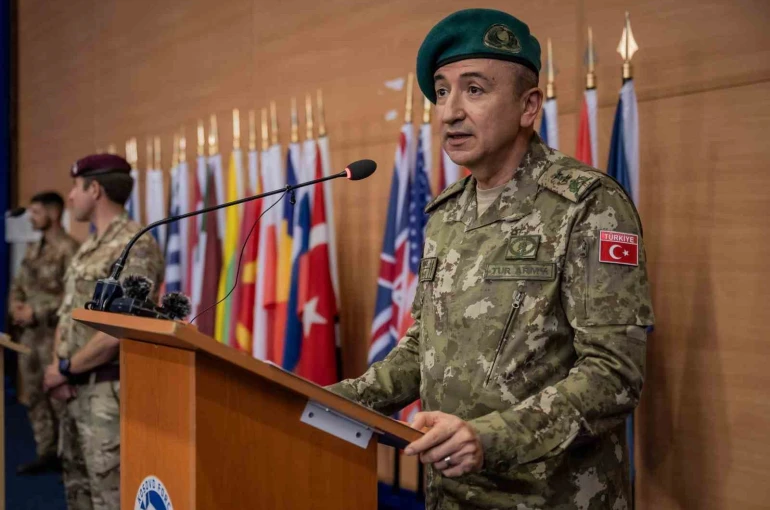 KFOR, Kosova’daki İbre Nehri üzerindeki ana köprüde varlığını azaltıyor