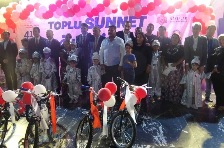 Kilis’te geleneksel sünnet şöleni: 25 çocuk sünnet oldu
