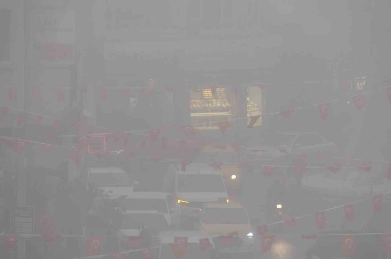 Kilis’te yoğun sis etkili oldu