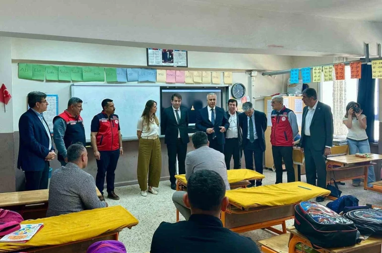 Kırıkhan’da biçerdöver operatörleri eğitiliyor 