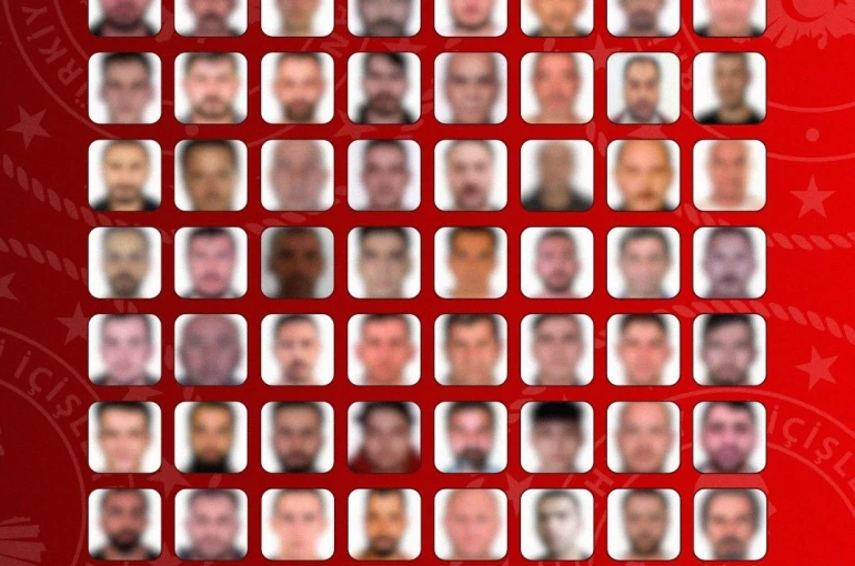 Kırmızı bültenle aranan 32, ulusal seviyede aranan 40 suçlu Türkiye’ye geri getirildi