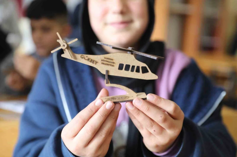 Kırsaldaki 3 bin 800 öğrenci bilimle buluştu 