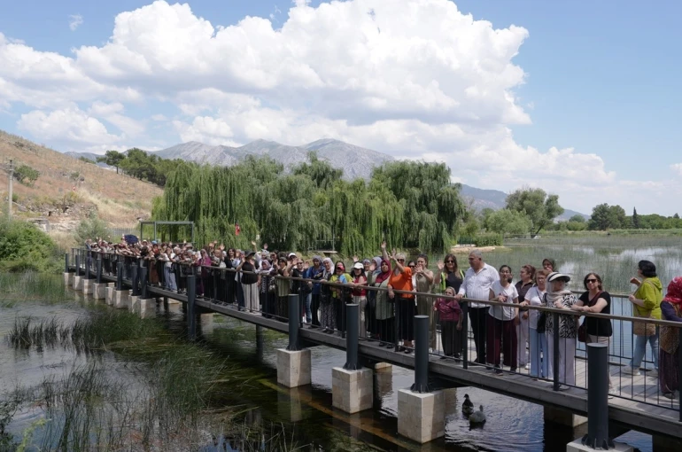 Kırsaldaki kadınları Denizli’nin değerleriyle buluşuyor