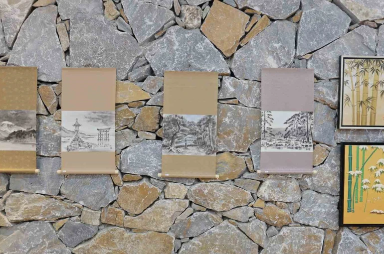 Kırşehir’de Sakura Festivali ve Plastik Sanatlar Sergisi Açıldı 