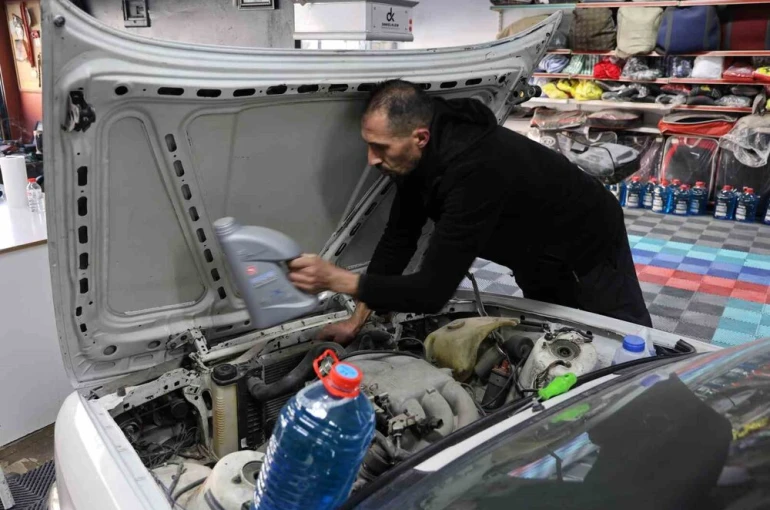 Kırşehir’de sürücüler kışa hazırlanıyor 