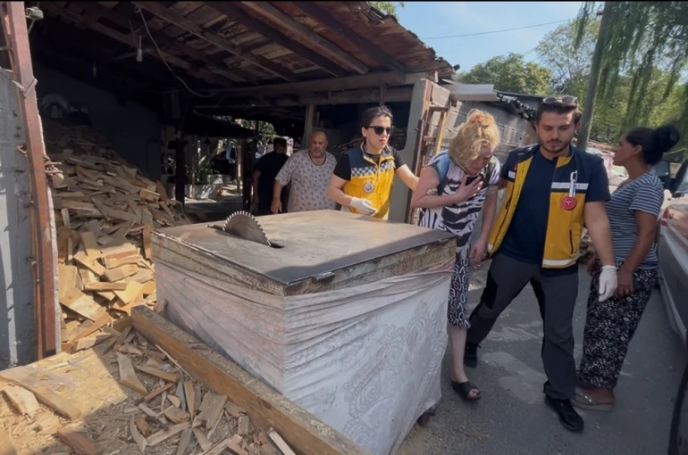 Kışlık yakacak derdine düşen kadının talihsiz anı: Diskten fırlayan tahta parçası yüzünden yaraladı