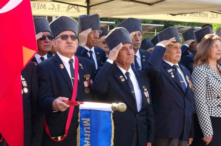 KKTC’nin kuruluşunun 42. yıl dönümü Mersin’de törenle kutlandı 