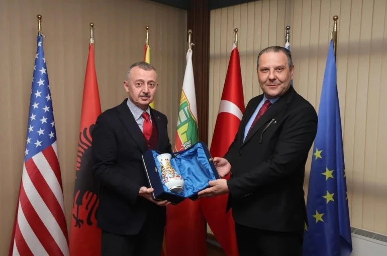 Kocaeli, Kırçova ile kardeş şehir olacak