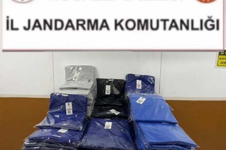 Kocaeli’de 3 milyonluk sahte giyim ürünü ele geçirildi