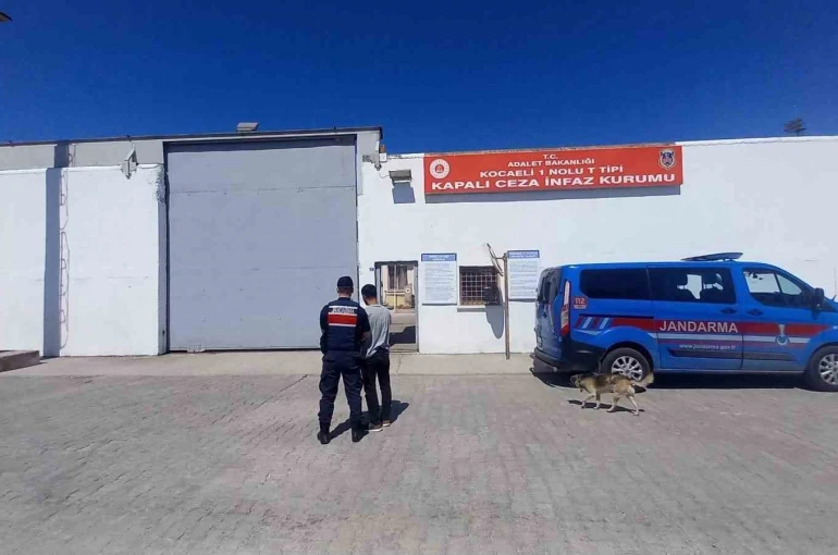 Kocaeli’de aranan 2 hükümlü JASAT operasyonuyla yakalandı 