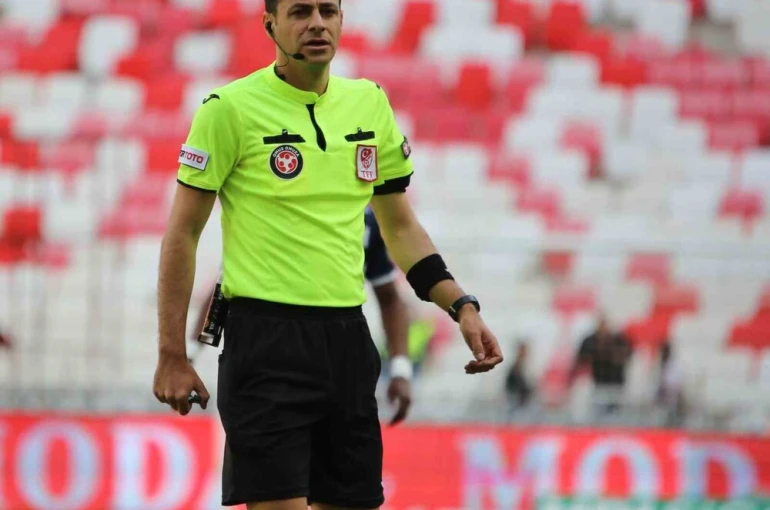 Kocaelispor - Galatasaray maçının VAR’ı Ali Şansalan oldu 
