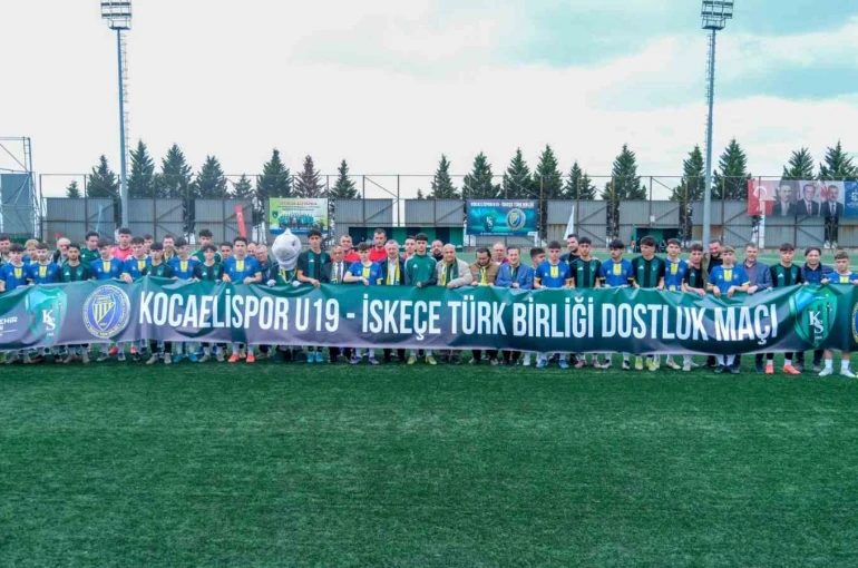 Kocaelispor U19 ile İskeçe Türk Birliği dostluk maçında karşılaştı 