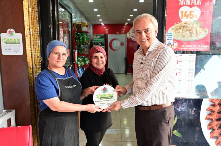 Kocagöz’den Teomanpaşa’da "Temizlik Kirletmemektir" çağrısı