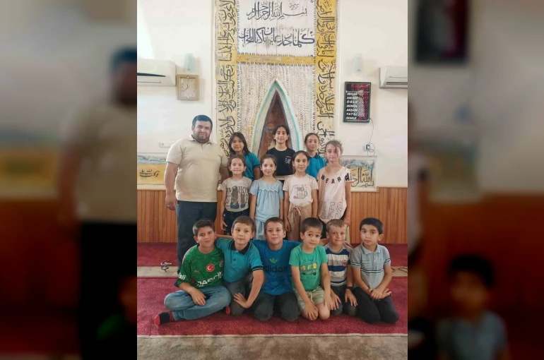 Koçarlı’da öğrenciler camide buluştu 