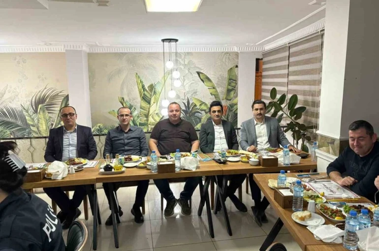 Komiser Durdu’ya veda yemeği