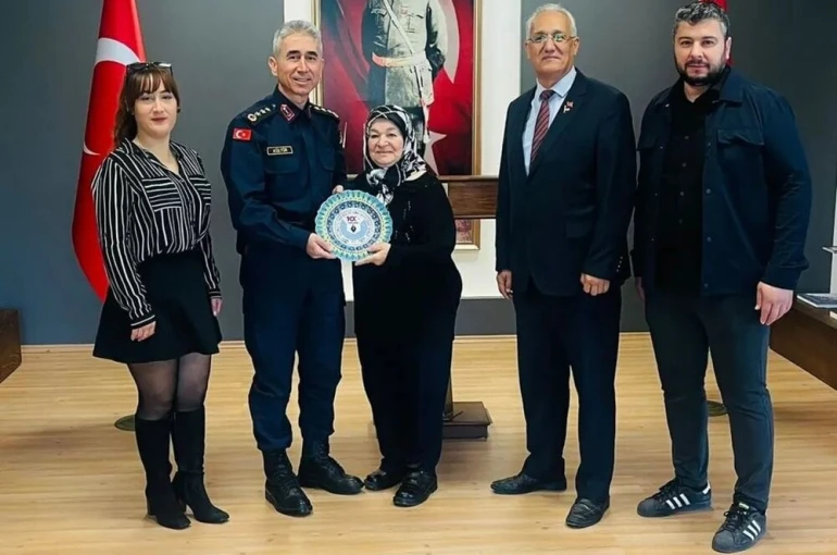 Komutan Vedat Kültür ile yeni yıl hedeflerini görüştüler 