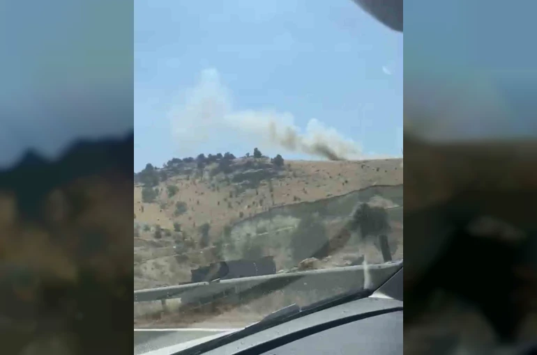 Kontrollü patlatma orman yangını çıkardı