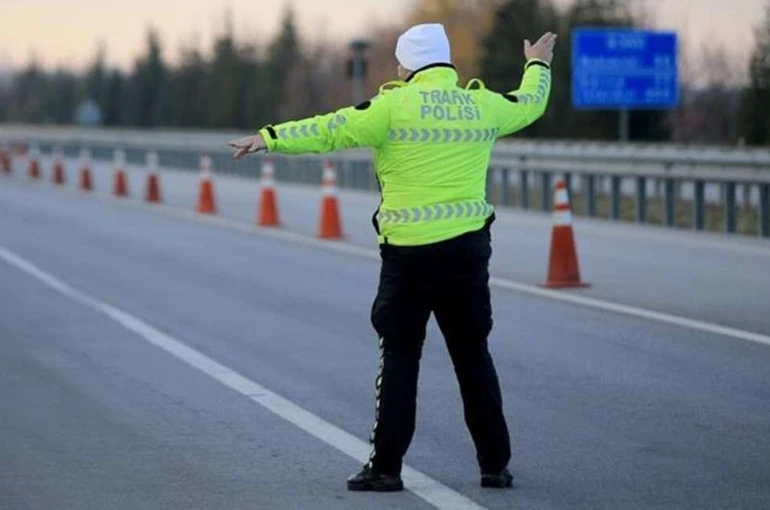 Konya-Ankara yolunu kullanacak olan sürücüler dikkat!