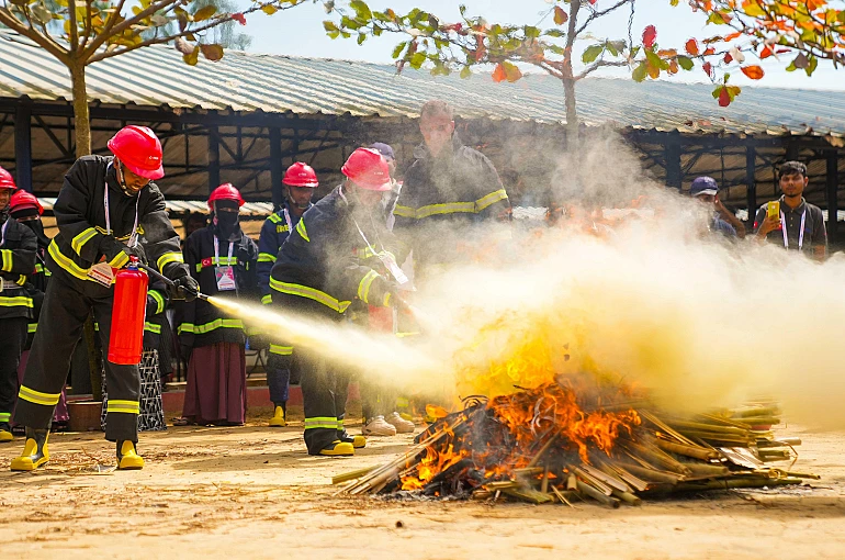 Konya Büyükşehir ve TİKA’dan Arakanlı mültecilere afet eğitimi