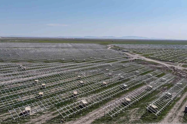 Konya Büyükşehir’den yenilenebilir enerjide dev hamle 