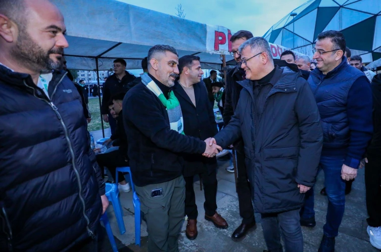 Konya’da birlik sofrası: Nalçacılılar iftarında siyaset ve spor buluştu