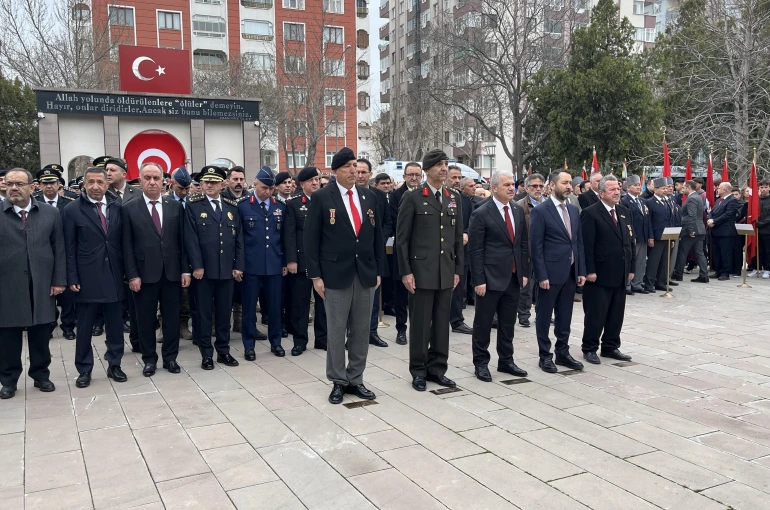 Konya'da Çanakkale Zaferi'nin 111'inci yıl dönümünde şehitler anıldı