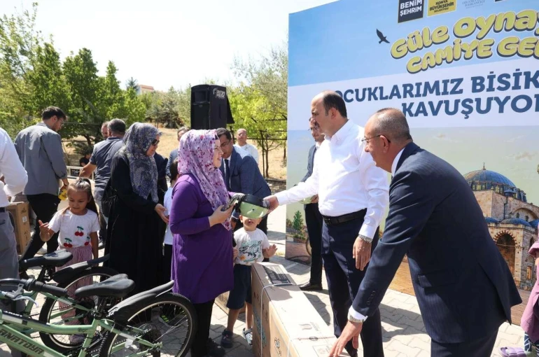 Konya’da Çocukların Bisiklet Heyecanı! Dağıtım Başladı