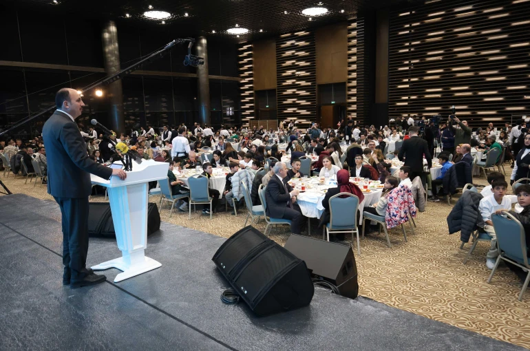 Konya’da Dünya Yetimler Günü’nde Kardeşlik İftarı Düzenlendi