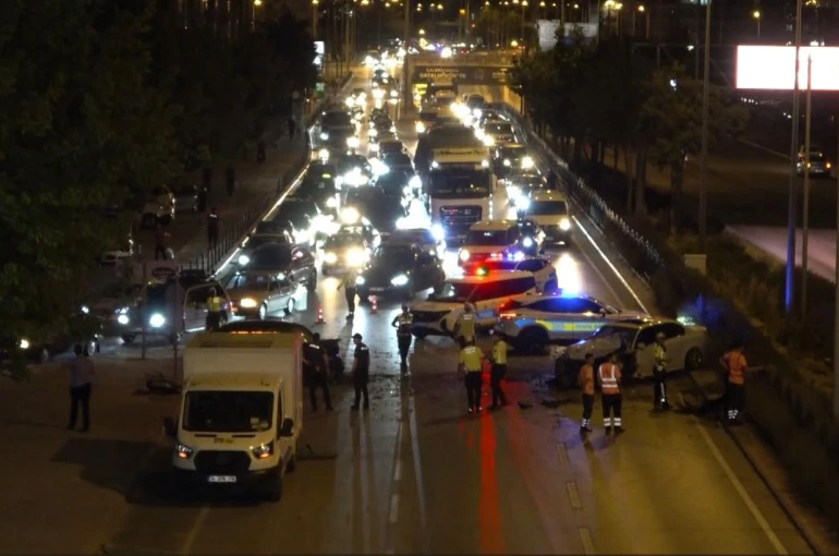 Konya'da iki otomobil çarpıştı: 2 yaralı