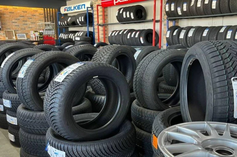 Konya’da kış lastiği mesaisi hazırlığı başladı