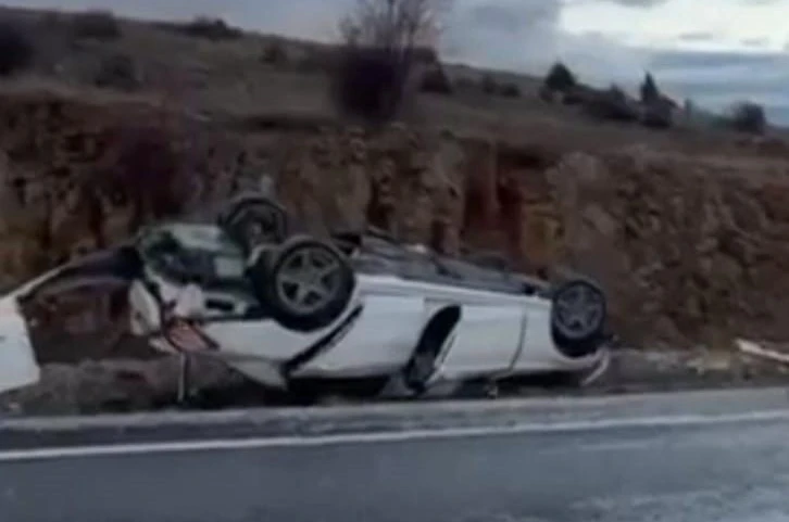 Konya'da otomobil devrildi: 4 yaralı