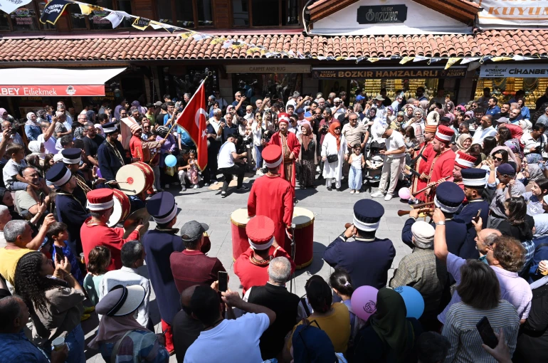 Konya’da “Tarihi Çarşılar Alışveriş Günleri” başladı
