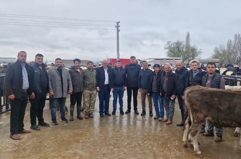 “KONYA’DA ÜRETİCİLERİMİZLE OMUZ OMUZA YÜRÜDÜK, BİRLİKTE KAZANACAĞIZ”