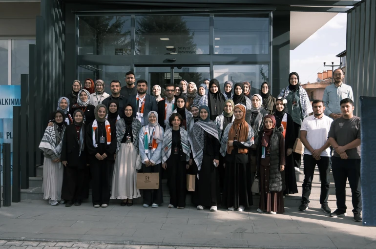 Konya’nın Gençlerinden Filistin’e Destek Çağrısı