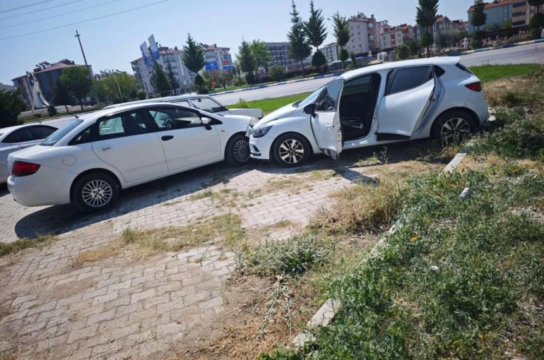 Konya Otogarında Husumetliler Karşılaştı: Silah Ateşlendi