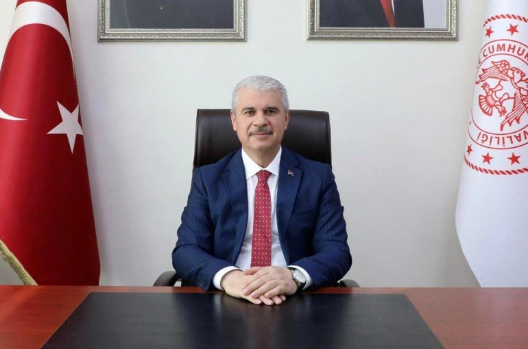 Konya Valisi İbrahim Akın, Polis Haftasını bir mesajla kutladı