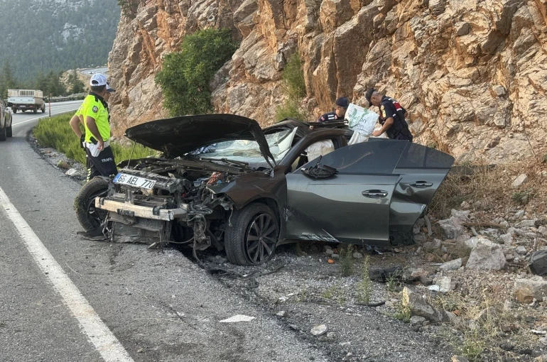 Konya Yolunda Feci Kaza! İlknur Öğretmen Hayatını Kaybetti