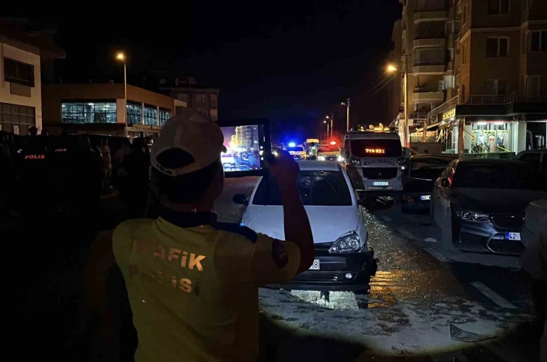 Konya’da otomobiller çarpıştı: 6 yaralı