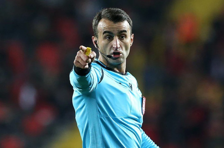 Konyaspor- Galatasaray maçında düdük Karaoğlan'da