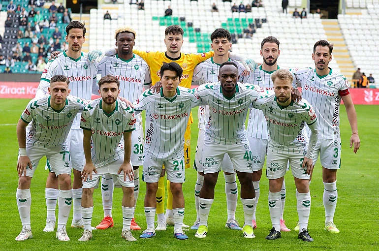 Konyaspor İlhan Palut ile galibiyet peşinde! Haydi Anadolu Kartalı!