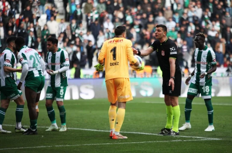 Konyaspor- Rizespor maçının hakemi belli oldu! İşte Ümit Öztürk'ün Konyaspor karnesi