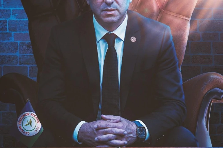 Konyaspor'un eski Teknik Direktörü yeni takımı ile resmen anlaştı