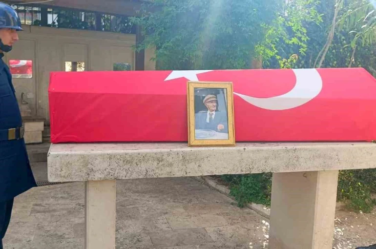 Kore Gazisi Ahmet Orhan Gülez son yolculuğuna uğurlandı 